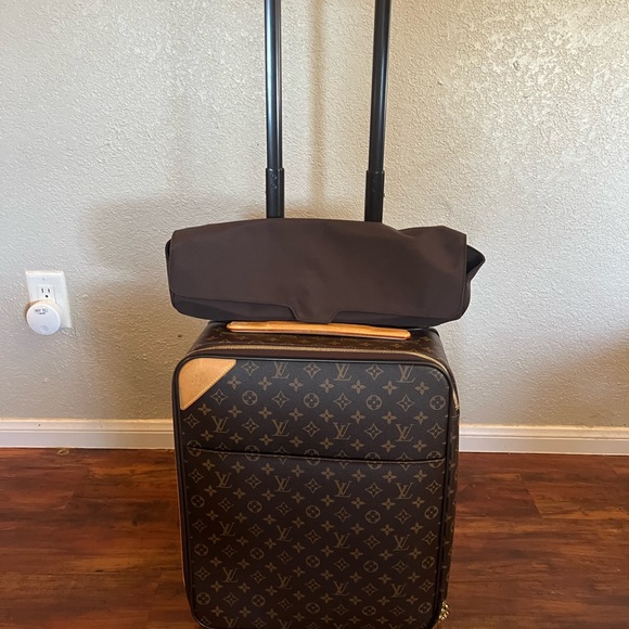 Louis Vuitton Pegase 45 - Picture 7 of 8